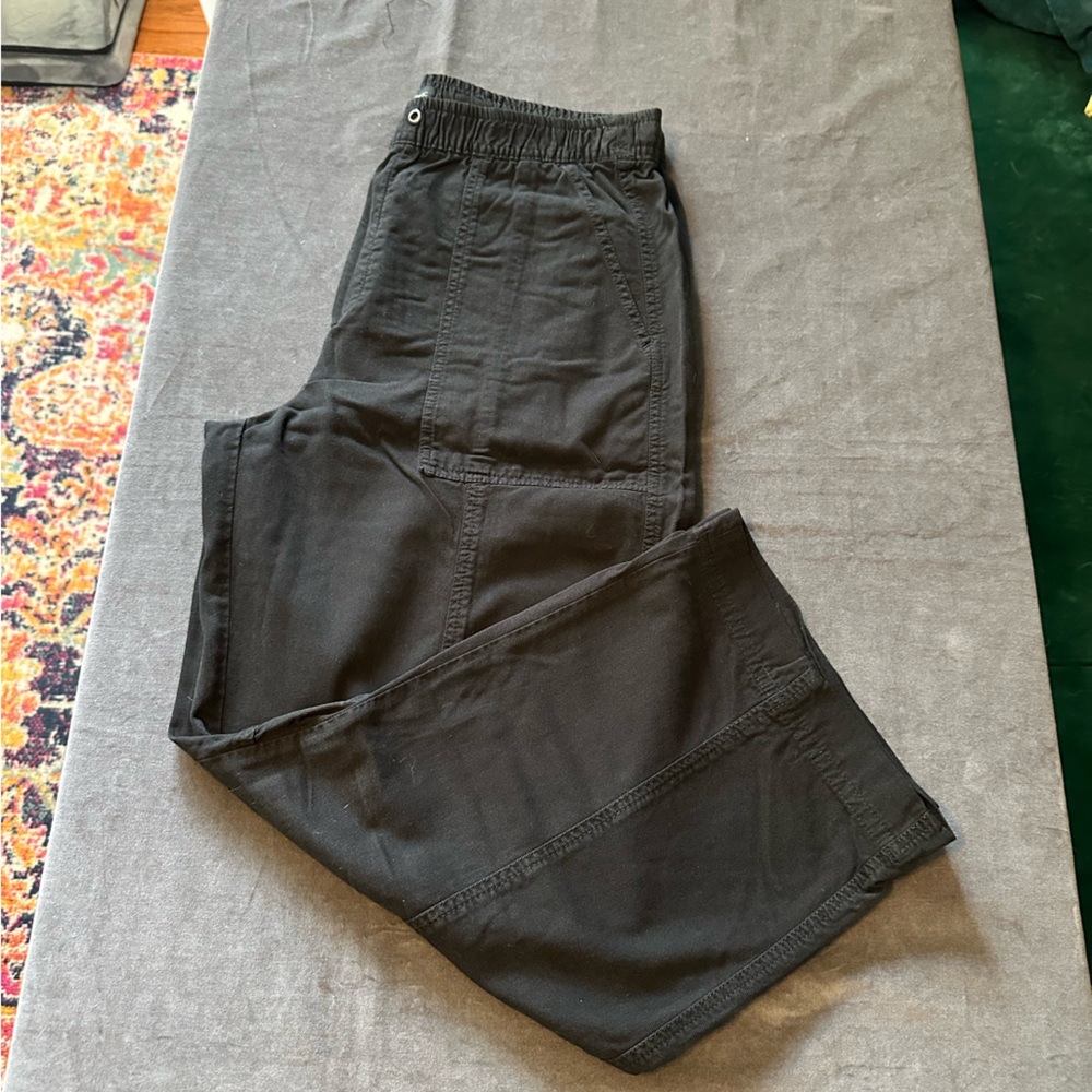 Pull on pants